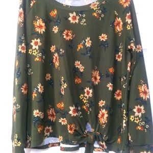 NINE BRITTON Tie front knit top